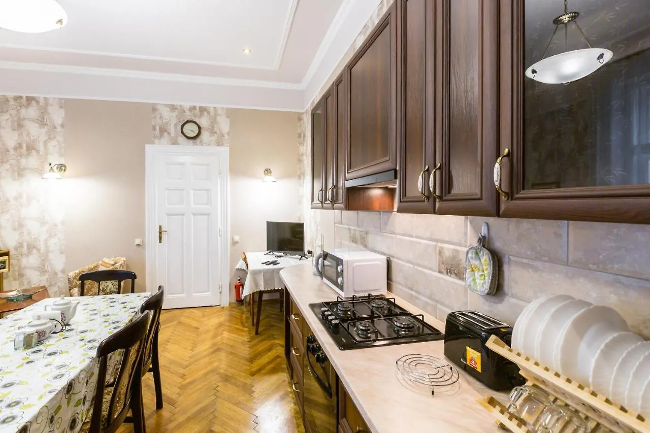 Mover Retro Apartment Lviv