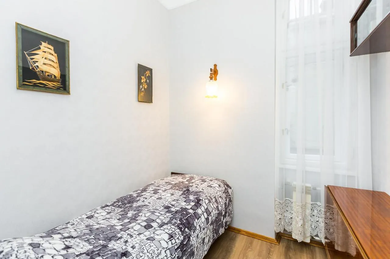Mover Retro Apartment Lviv 0*,