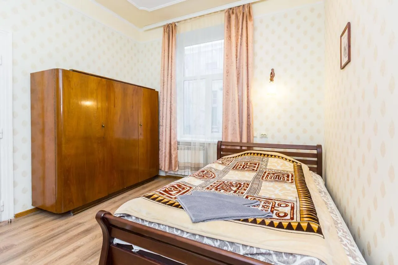 Mover Retro Apartment Lviv